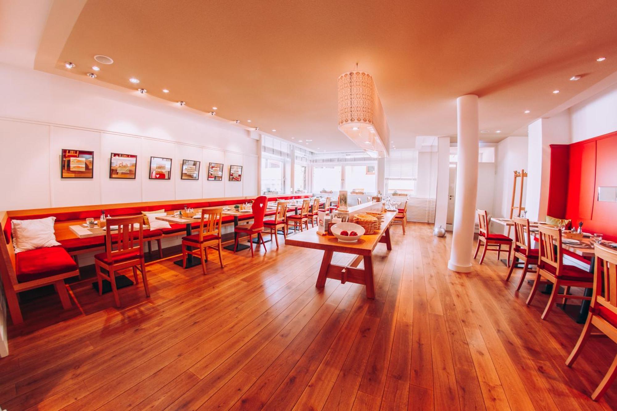 Hotel Zum Ochsen Oberstenfeld Ngoại thất bức ảnh